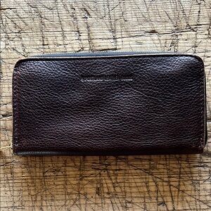 Portland Leather Brown Zip Wallet